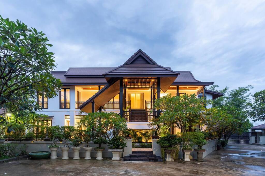 Sclass 2 Luxe Pools & Breakfast , Area * Chiang Mai